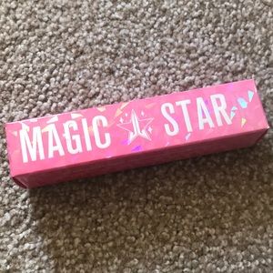 Magic star concealer Lavender